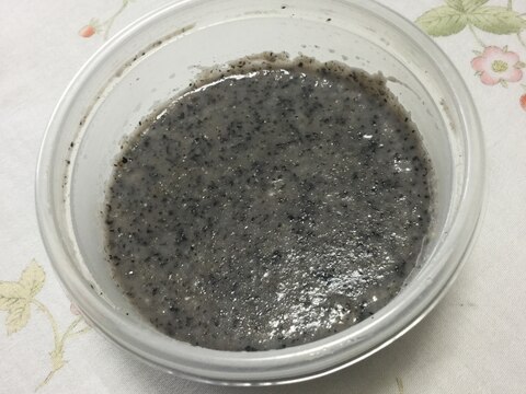 黒ごまのミルク寒天